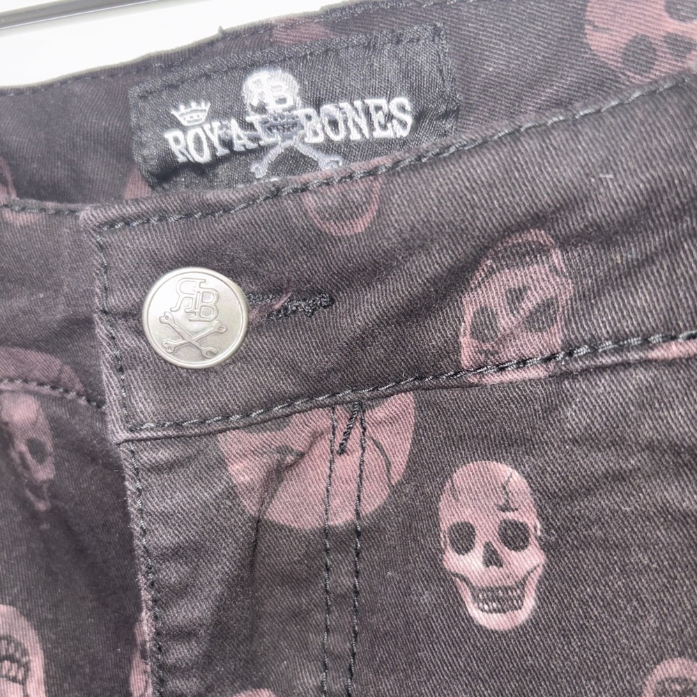 Royal Bones Jean Womens 15 Black Skull All Over Print Gothic Edgy Emo Altrnative - Picture 3 of 10